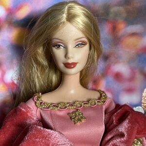 Elegant Pink and Gold Women's Skirt